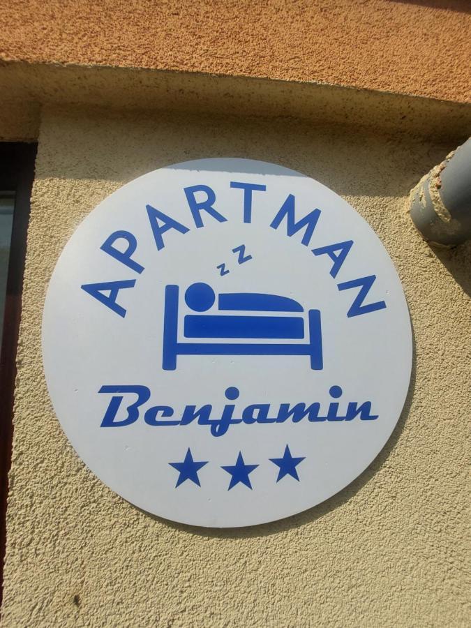 Appartement Apartman Benjamin à Tuzla Extérieur photo