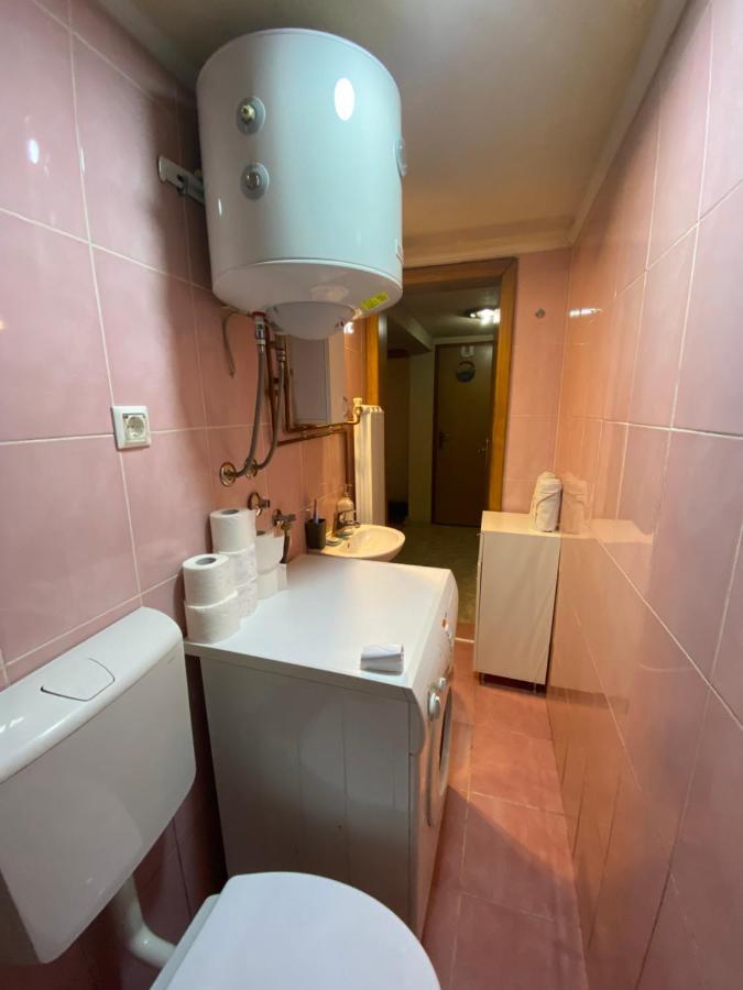 Appartement Apartman Benjamin à Tuzla Extérieur photo